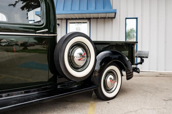 1946 Chevrolet 3500 Green Pickup Manual!