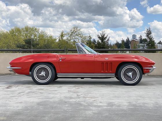 1965 Chevrolet Corvette Convertible 327-300 HP Engine