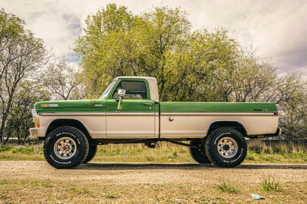 1972 Ford F-250 Ranger XLT 4x4 360 V8