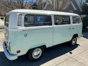 1974 Volkswagen BusVanagon restored 4 Cyl