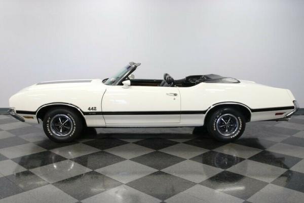 1972 Oldsmobile 442 W-30 455 V8 Convertible