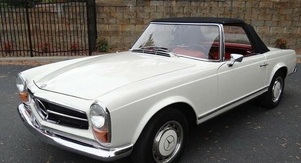 1968 Mercedes-Benz SL-Class 280SL Convertible