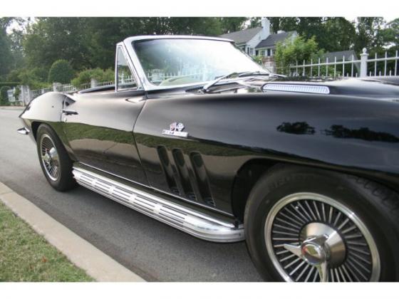 1966 Chevrolet Corvette 427-390HP Engine