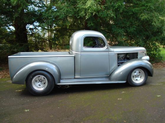 1940 Chevrolet Pickups 600 carb GM 350 Engine