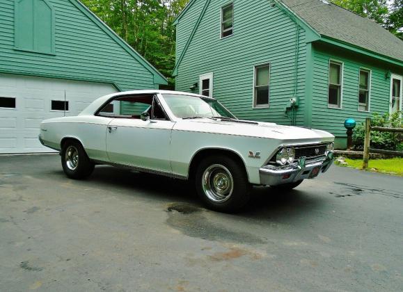 1966 Chevrolet Chevelle SS 427 Muscle Car