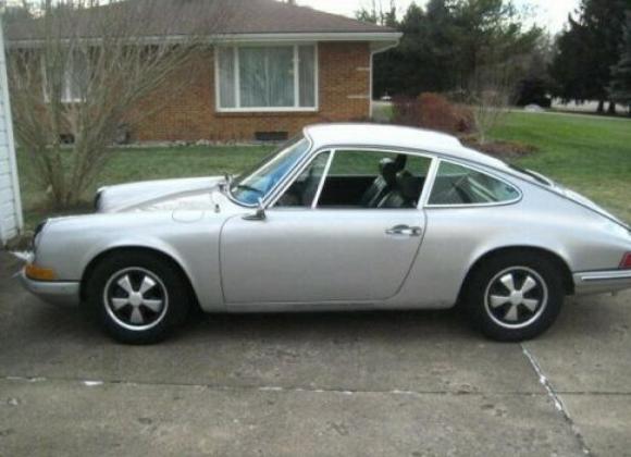 1969 Porsche 911T 2.0 Coupe Manual