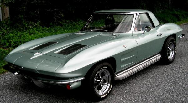 1963 Chevrolet Corvette Stingray Roadster Convertible