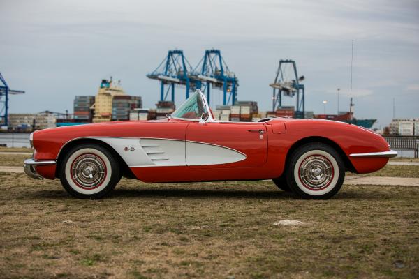 1958 Chevrolet Corvette CONVERTIBLE Manual V8