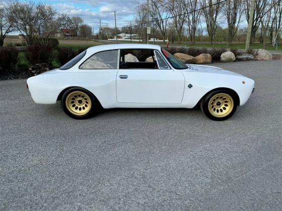 1968 Alfa Romeo GTV Manual GT Coupe