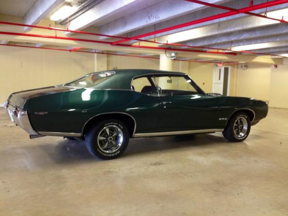 1969 Pontiac GTO  2DR HT Automatic Transmission