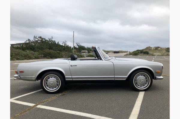 1970 Mercedes-Benz SL-Class 6 Cyl 280SL