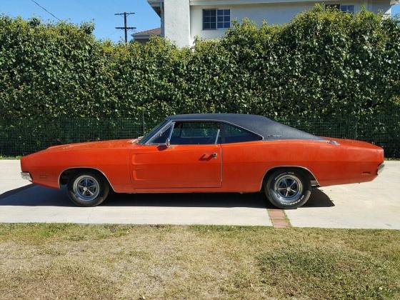 1969 Dodge Charger Survivor 383 Engine