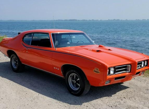 1969 Pontiac GTO Judge Manual Transmission