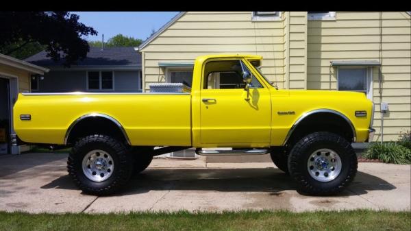 1972 Chevrolet C-10 4x4 C20 V8 350 Engine