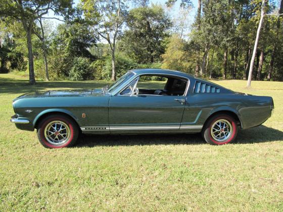 1966 Ford Mustang 289 4 Barrel Engine Fastback GT