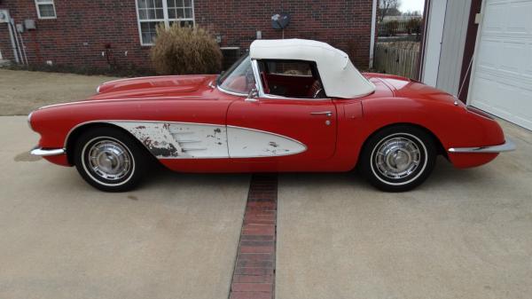 1959 Chevrolet Corvette Roadster 327 8 Cyl