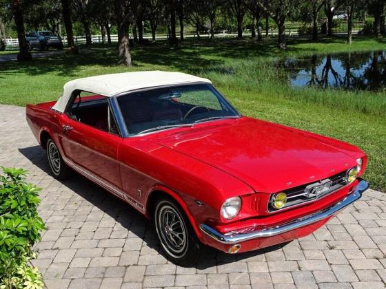 1965 Ford Mustang Convertible GT Tribute Newer White top