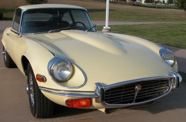 1971 Jaguar E Type Pale Primrose Yellow V12 4 speed coupe