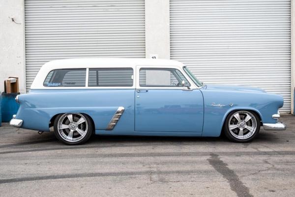 1953 Ford Ranch Wagon Z06 Chassis Restomod