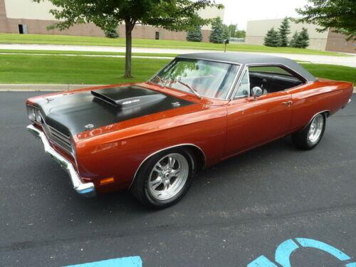 1969 Plymouth Road Runner 426 Hemi 8 Cyl Engine