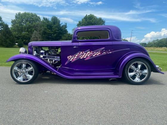 1932 Ford 3 WINDOW COUPE 8 Cyl 3 WINDOW