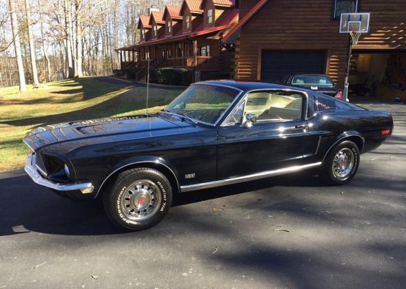 1968 Ford Mustang Fastback GT 302 Engine