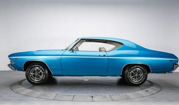 1969 Chevrolet Chevelle SS Hardtop 396 V8 Engine