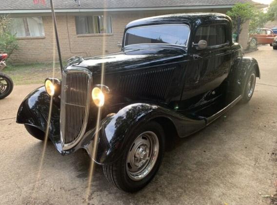 1934 Ford 3 window coupe 69 Chevy 350 5 spd manual trans