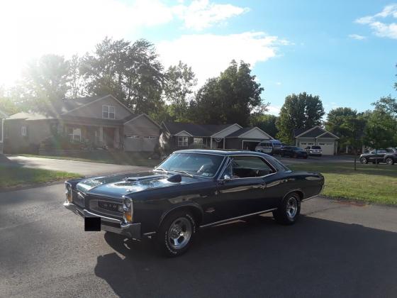 1966 Pontiac GTO rotisserie restoration 455ci 475HP engine