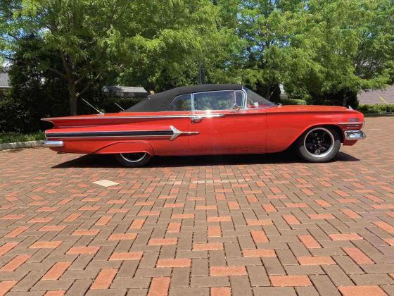 1960 Chevrolet Impala Automatic RWD 350 Engine