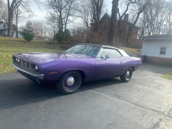 1971 Plymouth Barracuda Convertible 318 Engine