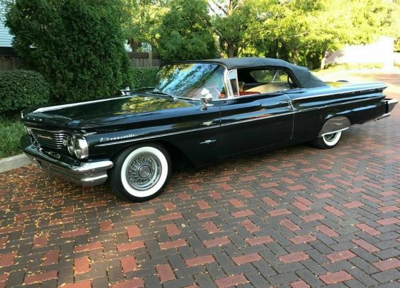 1960 Pontiac Bonneville Convertible RWD Automatic