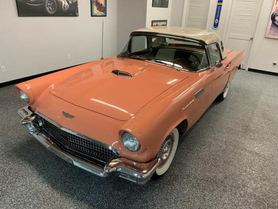 1957 Ford Thunderbird 312 V8 Engine Convertible