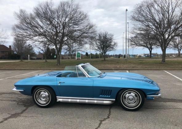 1967 Chevrolet Corvette 327 350 HP Convertible