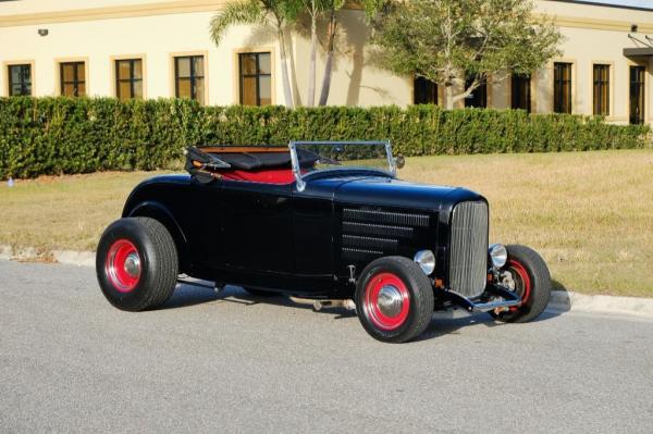 1932 Ford Hi Boy Roadster Deuce Coupe Black 8583 Miles