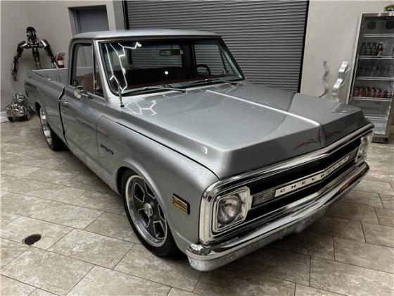 1969 Chevy C10 Short Bed Pickup 496 Chevy V8 Drives Amazing