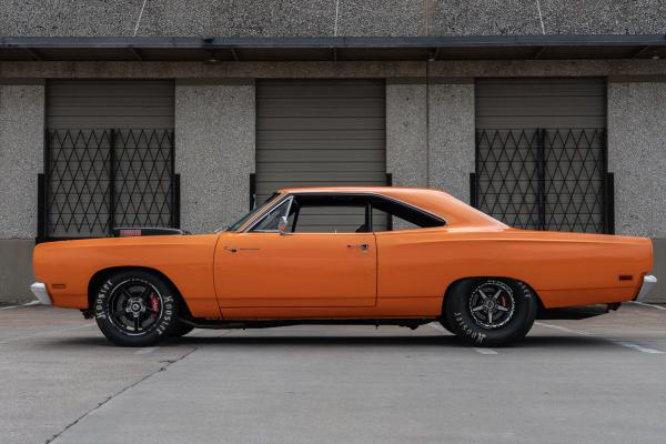 1969 PLYMOUTH Road Runner Beautiful Build 550ci Hemi