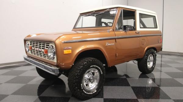 1977 Ford Bronco powerful 302 V8 C4 automatic transmission