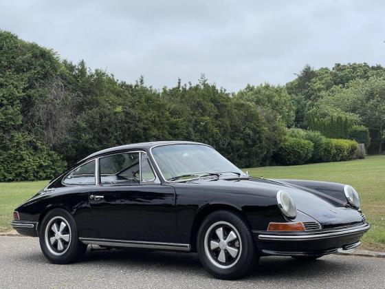 1965 Porsche 911 Sunroof Coupe rare factory electric sunroof car