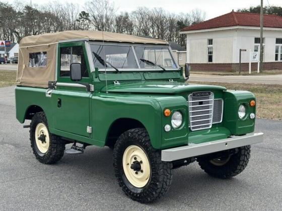 1975 Land Rover Defender Series III beautiful restored