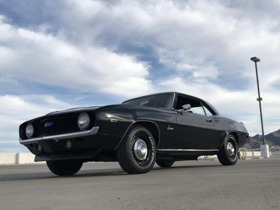 1969 Chevrolet Camaro 327 V8 COUPE RWD