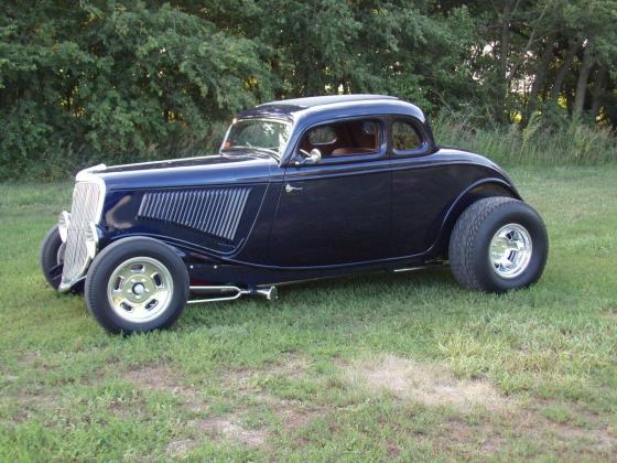 1934 Ford Model 40 Coupe 5 Window