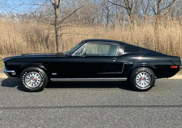 1968 Ford FASTBACK 390GT 4SPD RARE Mustang