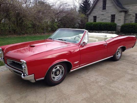 1966 Pontiac GTO Convertible V8 6.0L 4 Speed