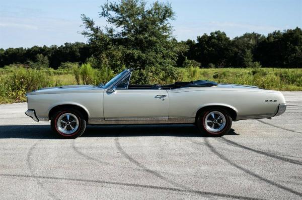 1967 Pontiac GTO Convertible Manual Transmission