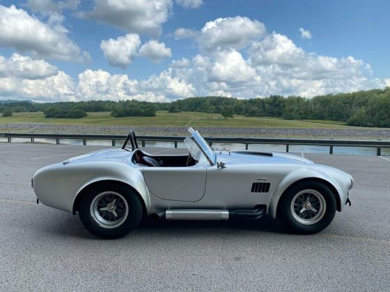 1965 Superformance Cobra MkIII 427 S/C 351 Windsor V8