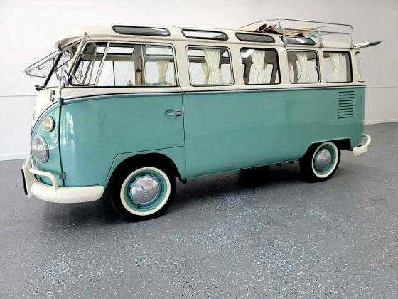 1975 Volkswagen Bus type 1 Samba Van low miles