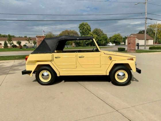 1974 Volkswagen Thing 1.6 Liter 4 Speed Transmission