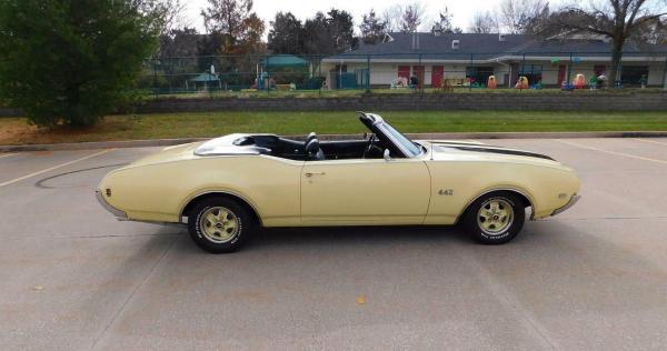 1969 OLDSMOBILE 442 Automatic 390Hp 455 Engine