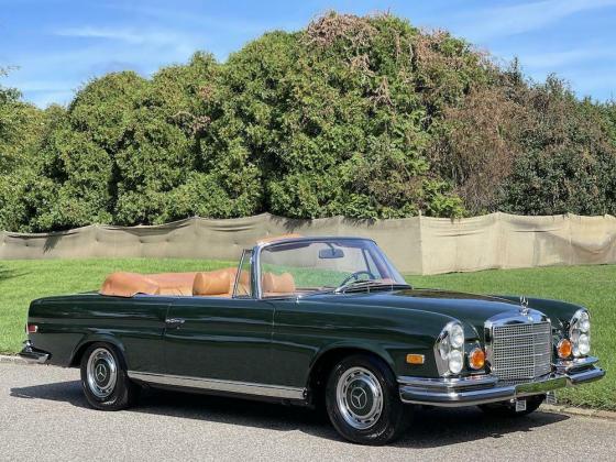 1971 Mercedes-Benz 200-Series 8 Cyl Cabriolet